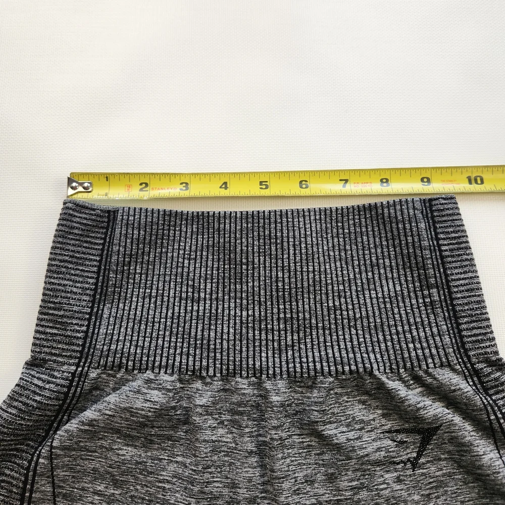 GymShark Womens Gray Athletic Shorts - Picture 10 of 10